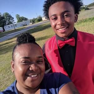 Meet your Posher, Benita